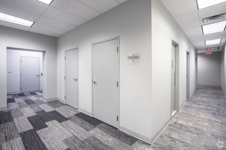 More Photos Of 21111 Chagrin Blvd, Beachwood Office For Lease