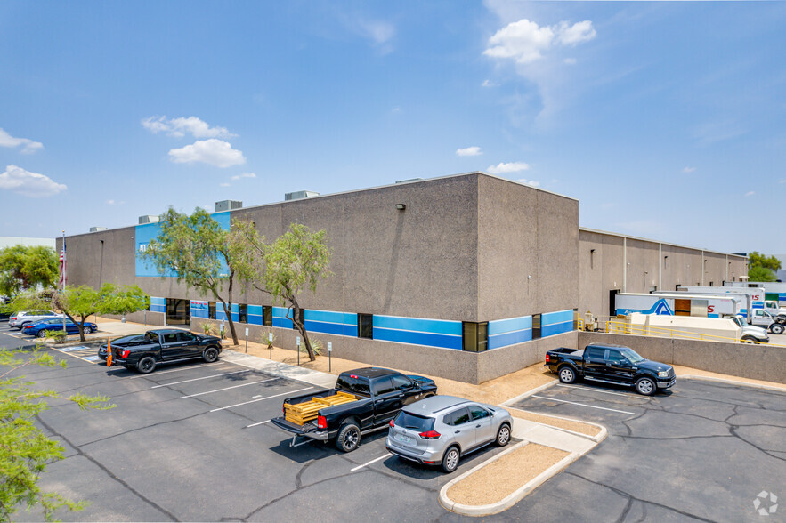 Primary Photo Of 835 N 47th Ave, Phoenix Distribution For Lease