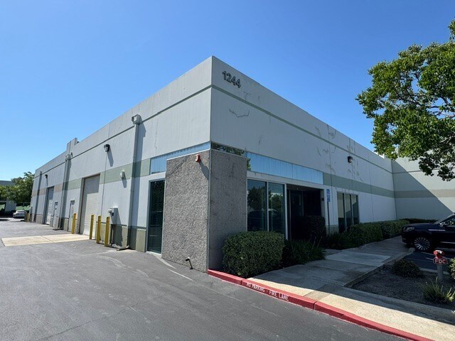 More Photos Of 1244 Dupont Ct, Manteca Warehouse For Sale