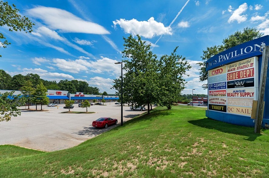 More Photos Of 697 Davis Rd, Stockbridge Unknown For Sale