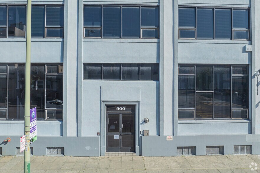 More Photos Of 900-920 Alice St, Oakland Office For Sale