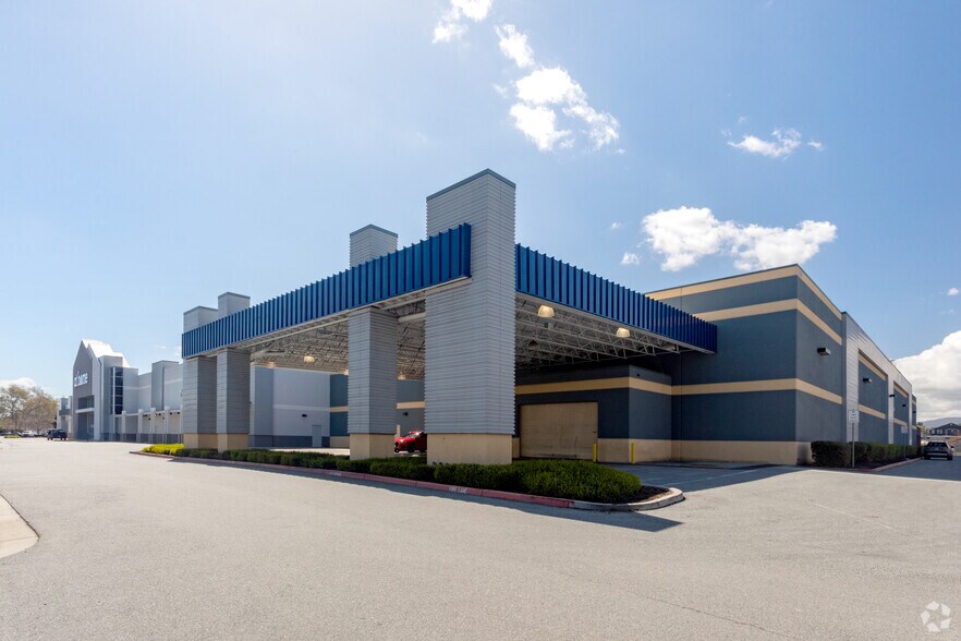 More Photos Of 750 Newhall Dr, San Jose General Retail For Lease