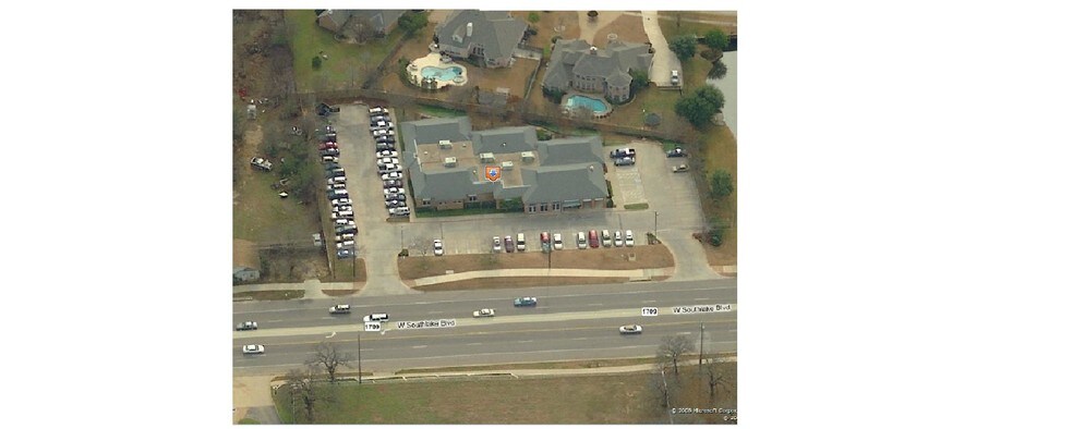 Primary Photo Of 1001 W Southlake Blvd, Southlake Medical For Sale