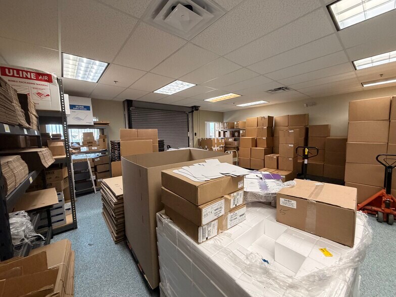 More Photos Of 9221 Quivira Rd, Overland Park Medical For Sale