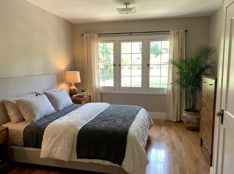 More Photos Of 6043-6053 Selma Ave, Los Angeles Apartments For Sale