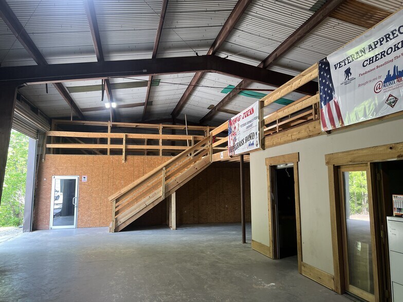 More Photos Of 138 Moose Loop Rd, Canton Warehouse For Lease