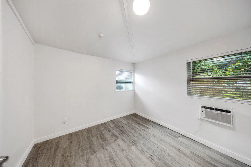 More Photos Of 1648 NW 33rd St, Miami Apartments For Sale