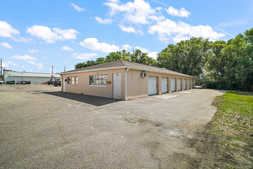 More Photos Of 3101 Kurt St, Eustis Loft Creative Space For Sale