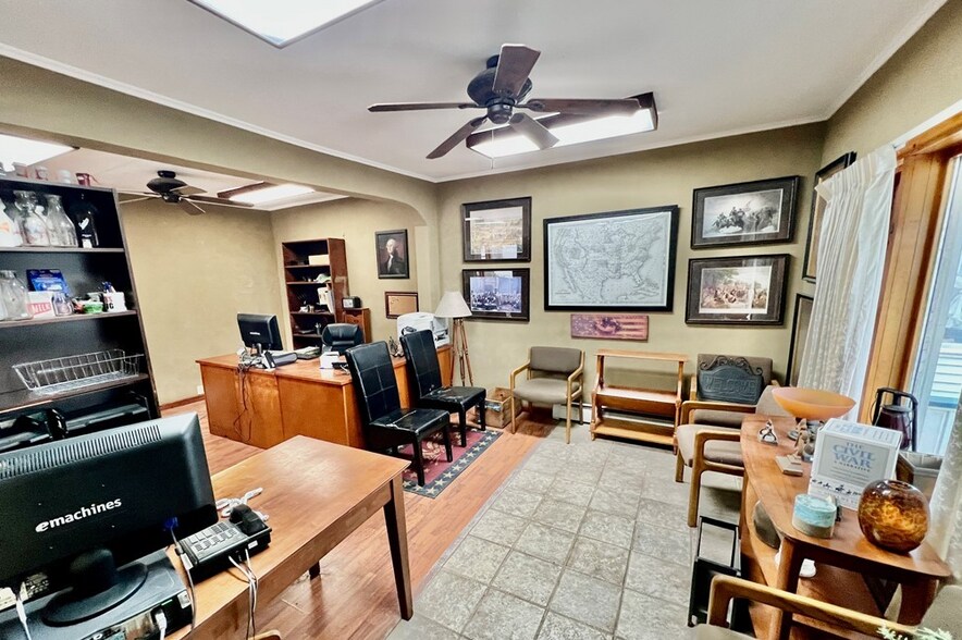 More Photos Of 157 W Bridge St, Oswego Office Residential For Sale