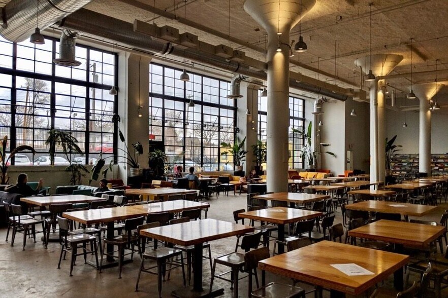 More Photos Of 755 Prior Ave N, Saint Paul Research And Development For Lease