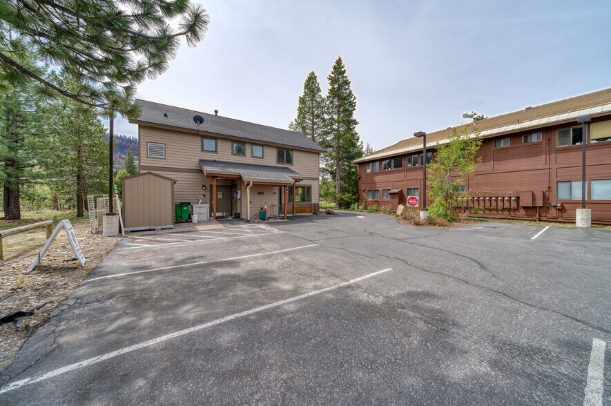 More Photos Of 3160 Highway 50, South Lake Tahoe Restaurant For Sale