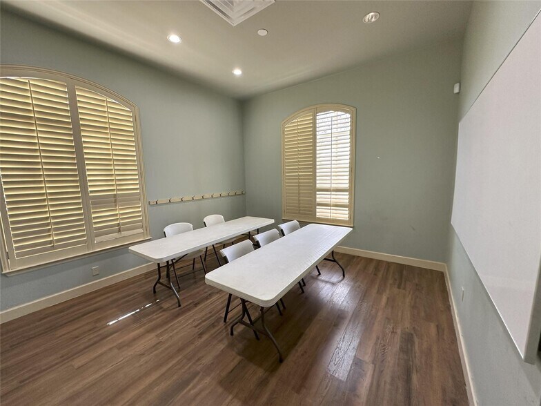 More Photos Of 7700 San Jacinto Pl, Plano Medical For Sale