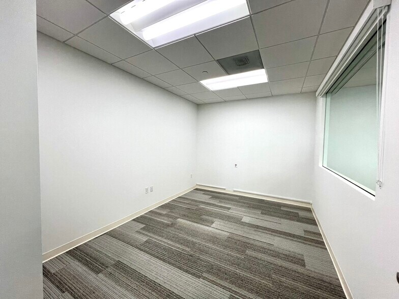 More Photos Of 3470 NW 82nd Ave, Doral Office For Lease