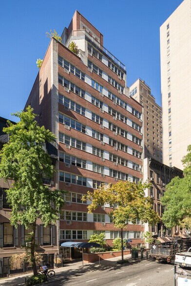 Primary Photo Of 150 E 37th St, New York Apartments For Lease
