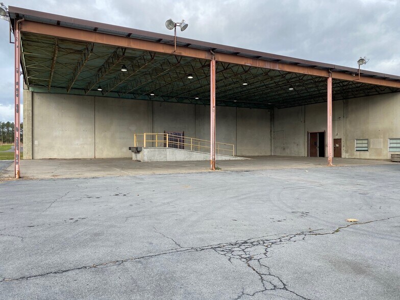 More Photos Of 1133 Wissler Rd, Mount Jackson Warehouse For Lease