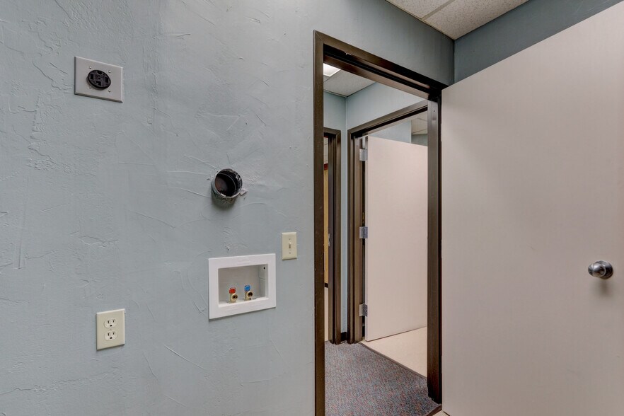 More Photos Of 5622 N Portland Ave, Oklahoma City Medical For Lease