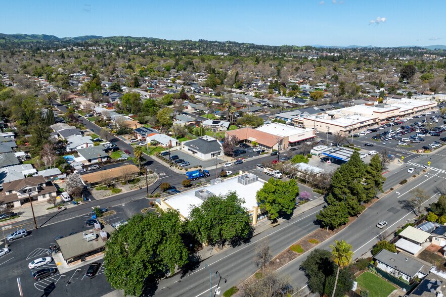 More Photos Of 1725-1745 Contra Costa Blvd, Pleasant Hill General Retail For Lease