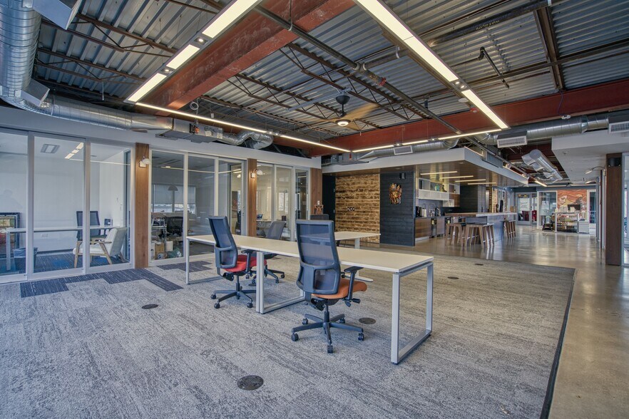 More Photos Of 1002 Walnut St, Boulder Office For Sale