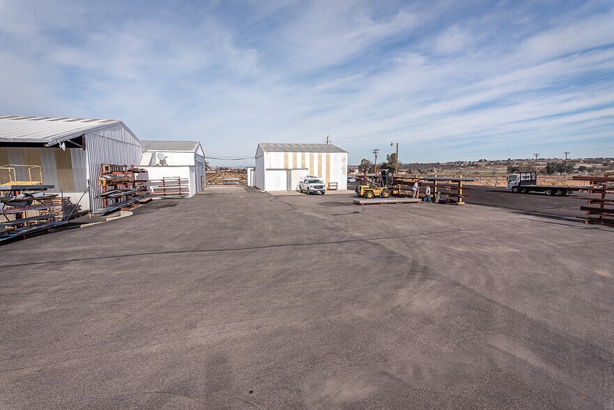 More Photos Of 2320 Ramada Dr, Paso Robles Industrial For Lease