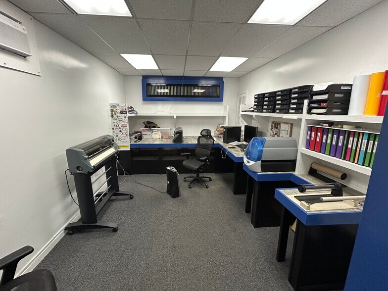 More Photos Of 497 Broadway, Somerville Flex For Lease