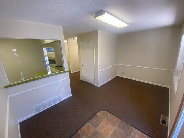 More Photos Of 228 Seventh St, Frankfort Office For Lease