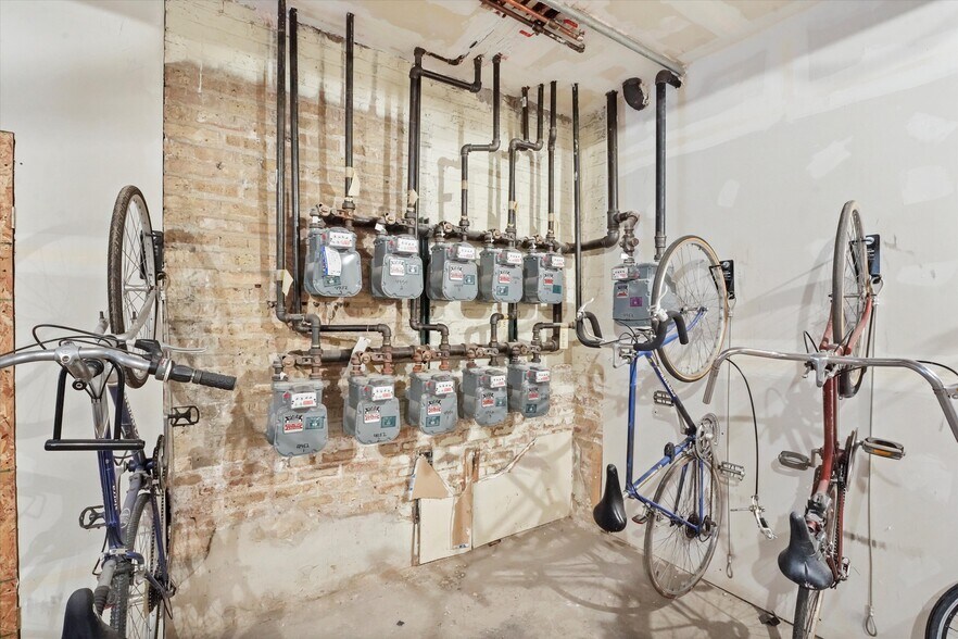 More Photos Of 4952-4956 N Ridgeway Ave, Chicago Apartments For Sale