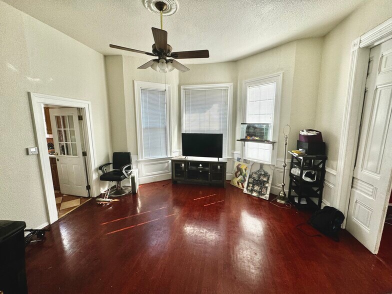 More Photos Of 1507 Prince St, Berkeley Apartments For Sale