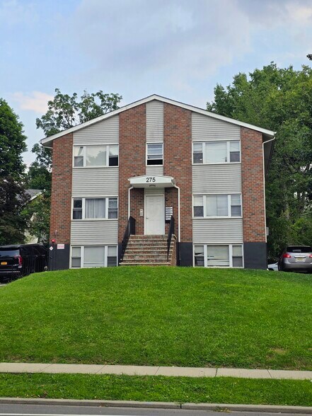 More Photos Of 275 Grand, Leonia Apartments For Sale