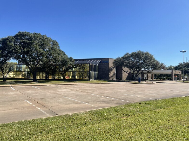 More Photos Of 301 This Way St, Lake Jackson Land For Sale