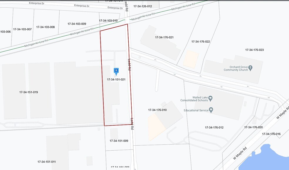 More Photos Of 799 Ladd Rd, Walled Lake Manufacturing For Lease