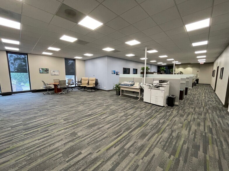 More Photos Of 475 E 162nd St, South Holland Medical For Lease