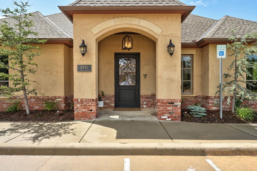 More Photos Of 2917 NW 156th St, Edmond Office Residential For Sale