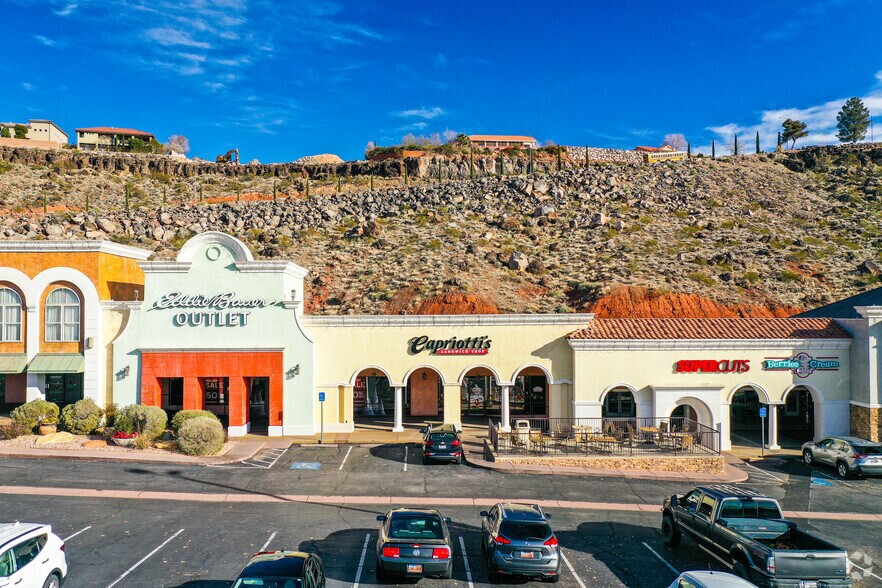 More Photos Of 250 N Red Cliffs Dr, Saint George Storefront For Lease