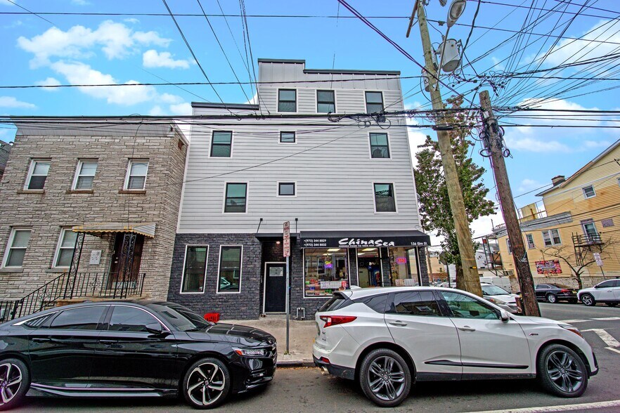 More Photos Of 136 Elm St, Newark Apartments For Sale