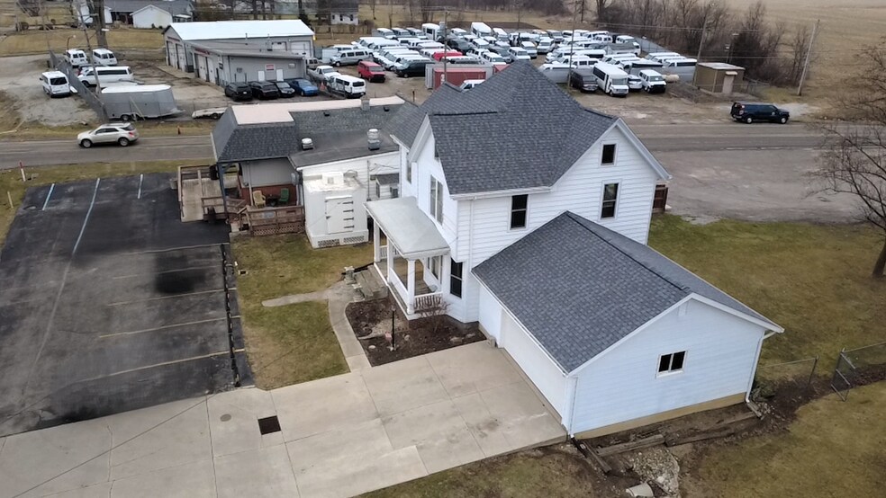 More Photos Of 7405/7409 Wayne Trce, Fort Wayne Storefront Retail Residential For Sale