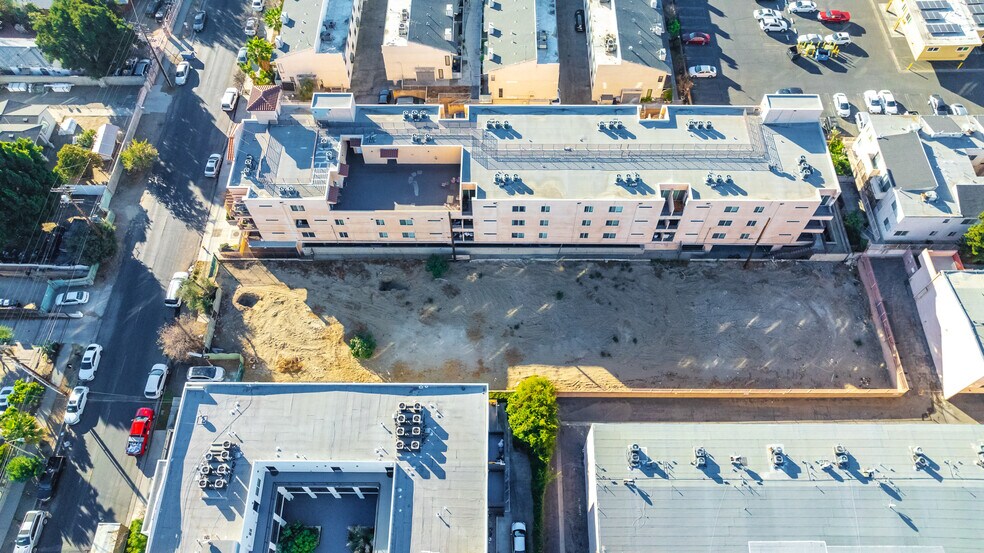 More Photos Of 7911 Ventura Canyon Ave, Panorama City Land For Sale