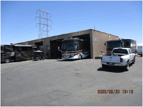 More Photos Of 4933 S Outlet Center Dr, Tucson Specialty For Lease