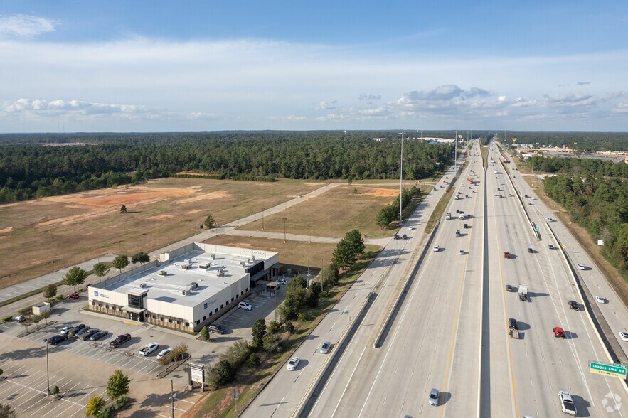More Photos Of Teas Rd & I-45, Conroe Unknown For Lease