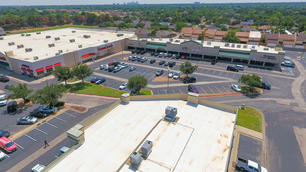 More Photos Of 3001 W Loop 250 N, Midland Unknown For Lease