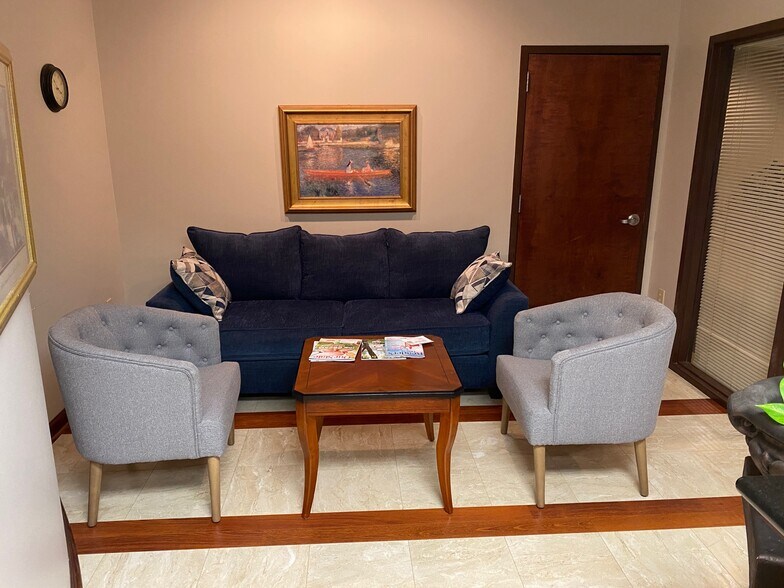 More Photos Of 4030 Wake Forest Rd, Raleigh Coworking Space