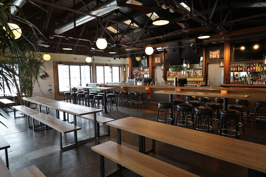 More Photos Of 2915 W 44th Ave, Denver Restaurant For Sale