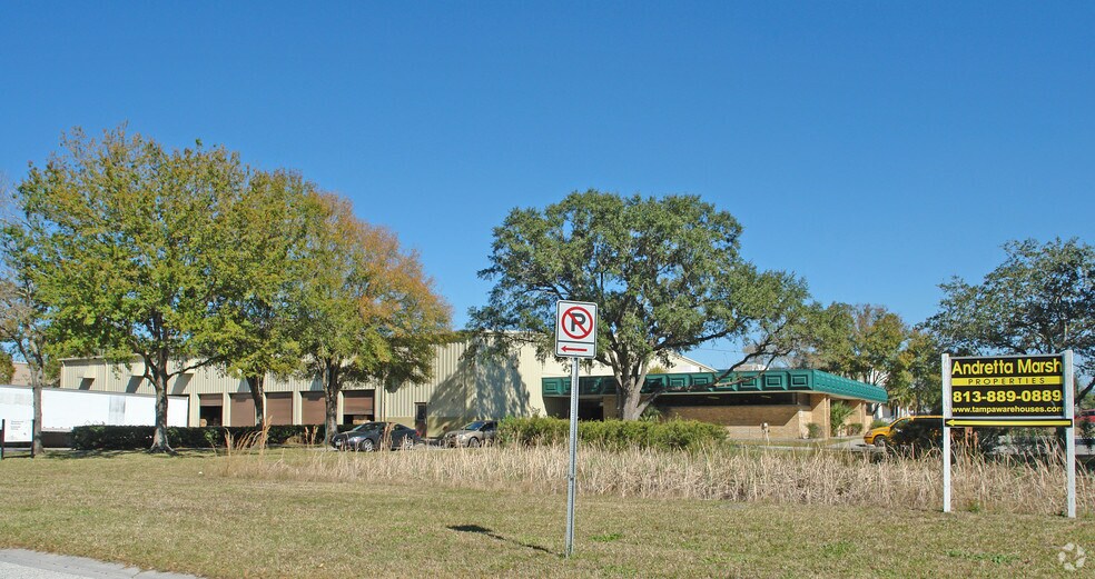 Primary Photo Of 5609 W Sligh Ave, Tampa Manufacturing For Sale