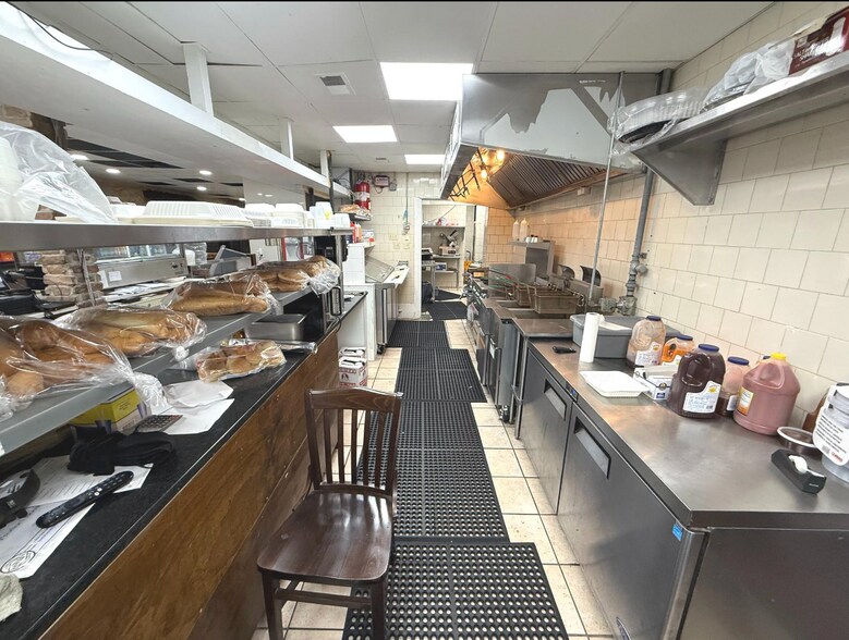 More Photos Of 4911 Landis Ave, Sea Isle City Freestanding For Lease