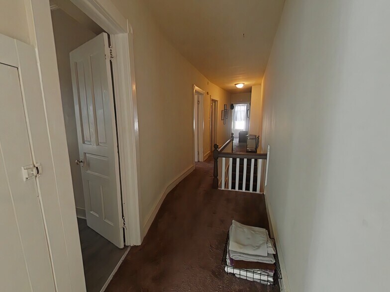 More Photos Of 202 Macdade Blvd, Collingdale Apartments For Sale