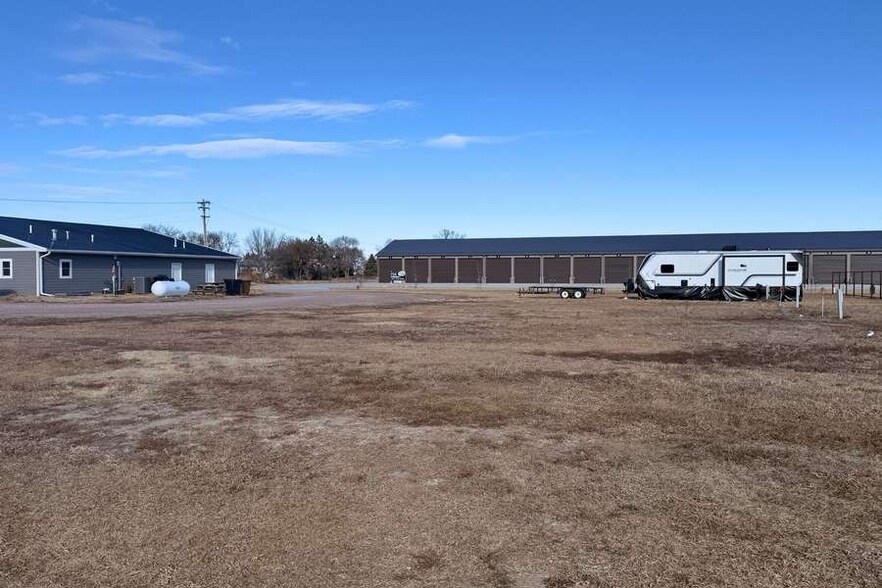 More Photos Of 220 N 13th Ave, Burwell Convenience Store For Sale