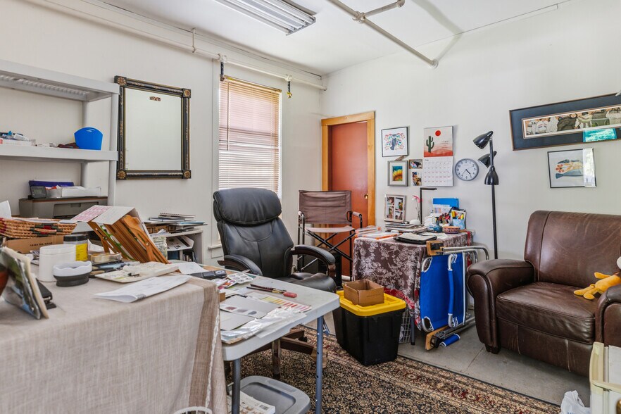 More Photos Of 36 Carpenter Street St, Keene Office For Sale