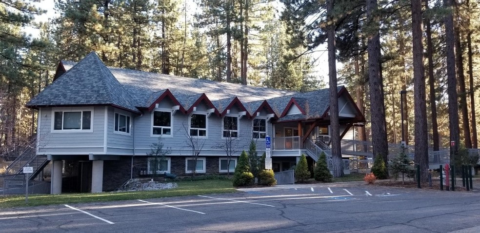 Primary Photo Of 1077 4th St, South Lake Tahoe Medical For Lease