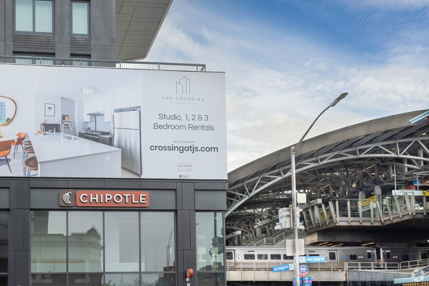 More Photos Of 147- 40 Archer Ave, Jamaica Storefront For Lease