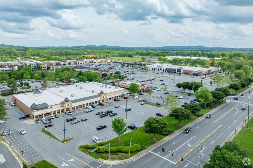 More Photos Of 111 Westwood Pl, Brentwood Office For Lease