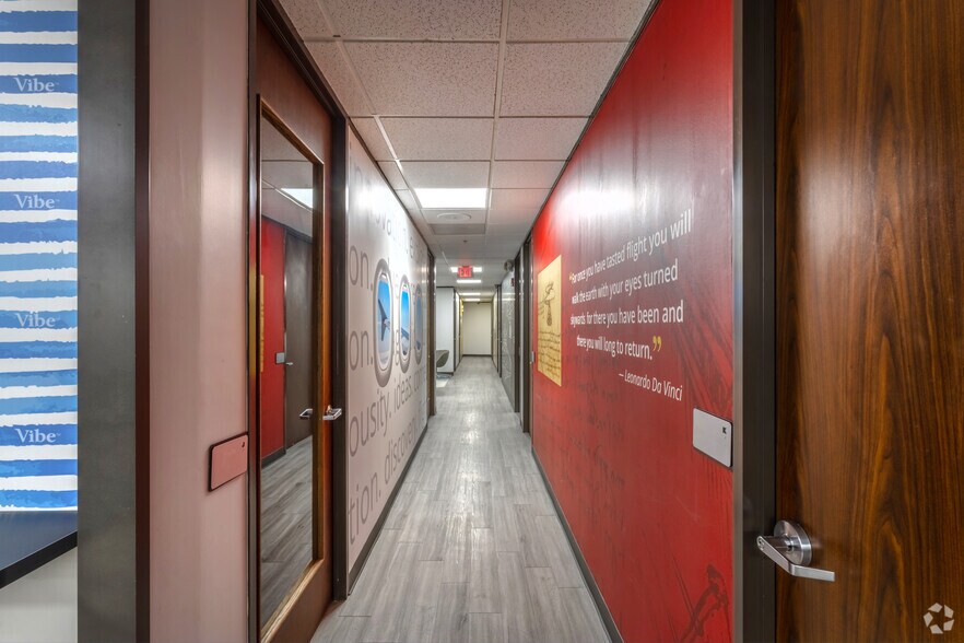 More Photos Of 8866 Gulf Fwy, Houston Unknown For Lease